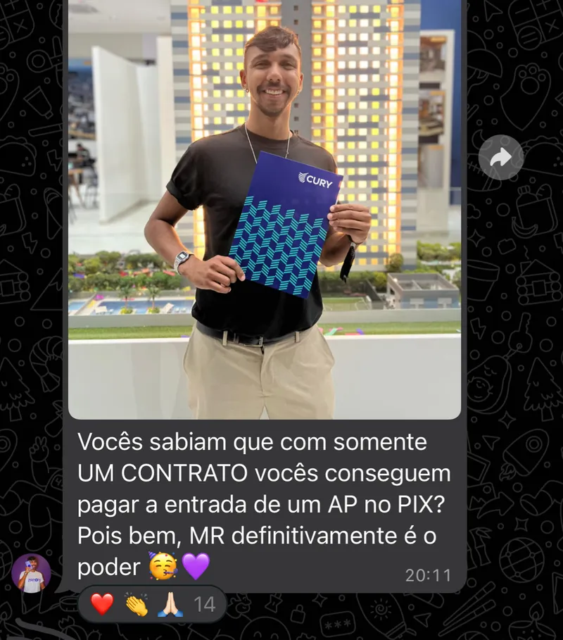Print: aluno paga a entrada do apartamento com um contrato